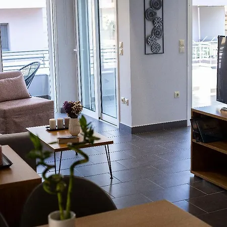 12 Keys Apart Otel Atina