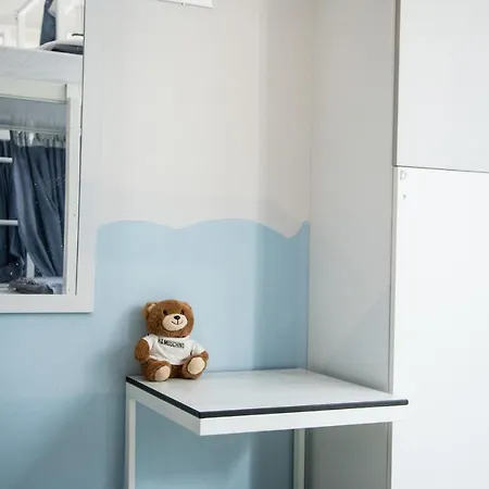 Thanasis Place Hostel *