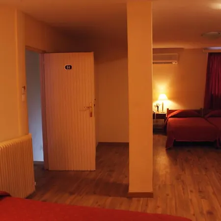 Hotel Art Gallery *
