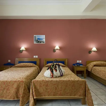 Carolina Since 1934 Hotel 3*