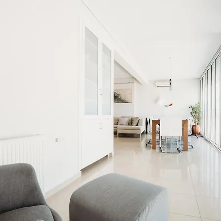 Aparthotel Athens Studios 4*