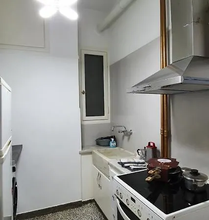 Apartment Cozy In Kolonaki. *