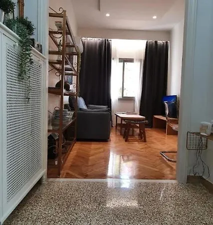 Cozy In Kolonaki.