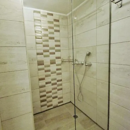 Apartment Tic By Be My Guest