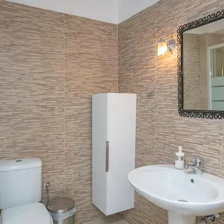 Omirou “best Kept Secret” Apartmán