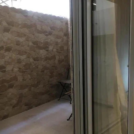 Sweet - 1 Bedroom *