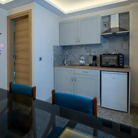 Ririka Homes Apartment Athens
