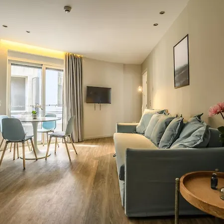 A15 Pristine & Lux Near Syntagma Square *