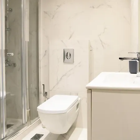A15 Pristine & Lux Near Syntagma Square Apartment Athens