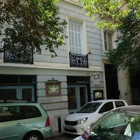 A Few Steps Away From Syntagma And Plaka By Athenian Homes Appartement