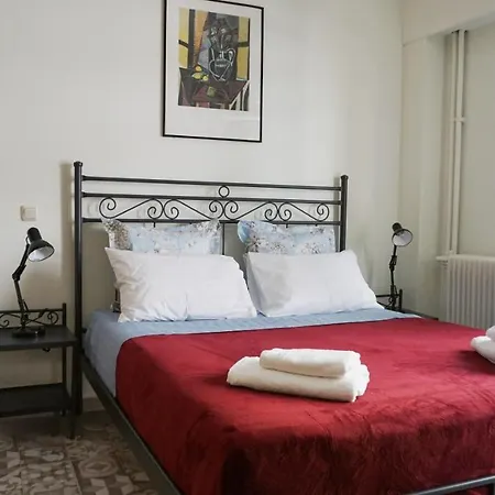 A Few Steps Away From Syntagma And Plaka By Athenian Homes * Athènes