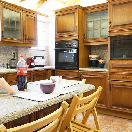 A Few Steps Away From Syntagma And Plaka By Athenian Homes * Athènes