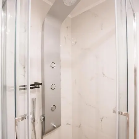 Apartment Athenian Living *