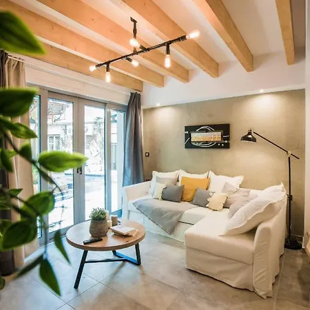 Athenian Living *