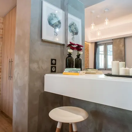 Apartment Athenian Living *