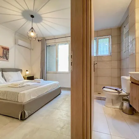 Downtown Retreat 67sqm In Neos Kosmos
