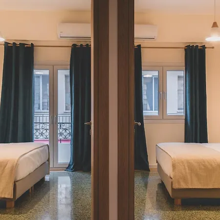 Appartement Luxury With Acropolis View Terrace And Jacuzzi In The Heart Of - Living Stone Azurite Athene