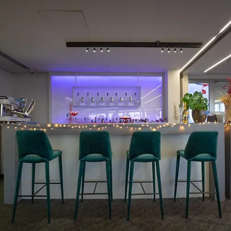 St George Lycabettus Lifestyle Hotel Atene