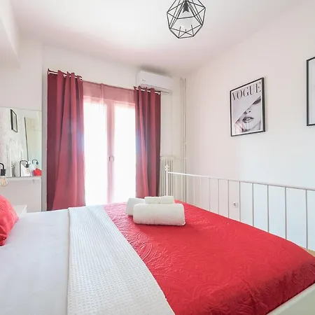Superb Acropolis View 3bd In Historical Center Apartment *