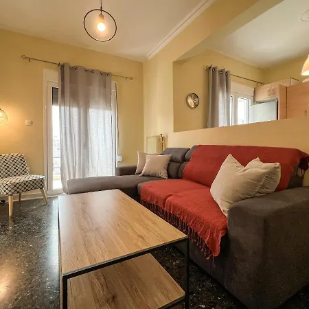 Chiou Spacious 90sqm In Athen