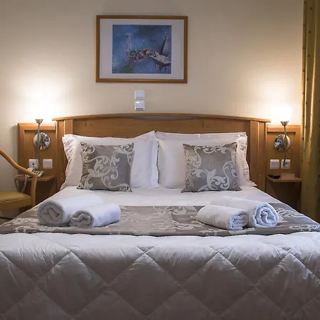 Ares Hotel Athene