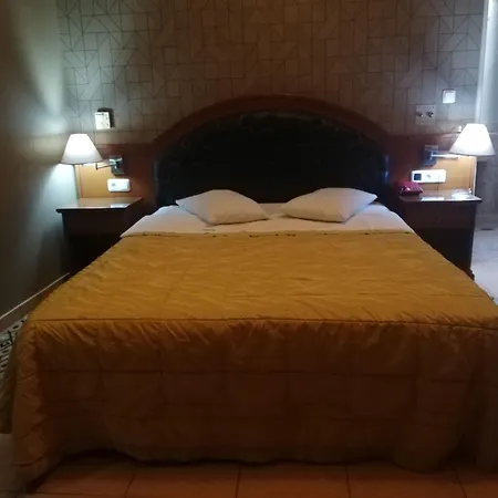 Exis Hotel Atenas