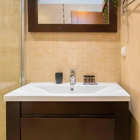 Lis153 By Smart Cozy - Floors With Amazing View - Available 24hr Athens