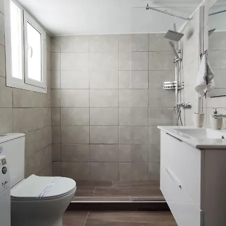 Spacious Flat In The Heart Of Athens! Apartment