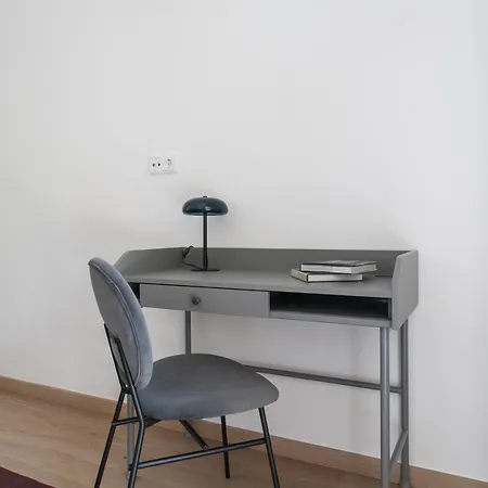 Apartment Stellar 3br With Balcony By Upstreet *