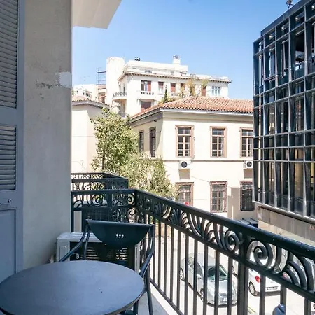 Hostal Dioskouros *