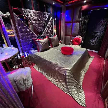 Priamos Erato Motel para Casais Atenas