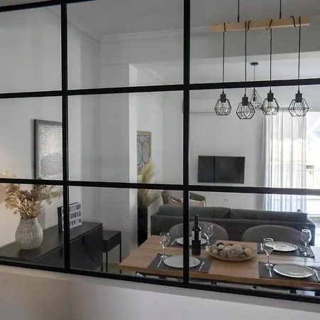 Glance Boutique Apartment *