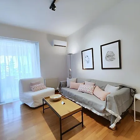 Apartment Niovis By *