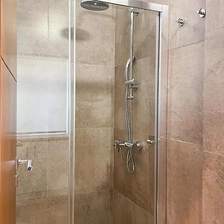 Voulis Attico & Афины