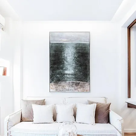 Luxury In The Heart Of The - 1br Apartment