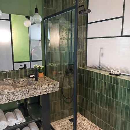Hidesign The Getaway Apartment Athens