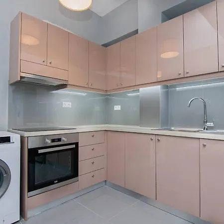 Fully Renovated Studio In The City Center For 3ppl * Αθήνα