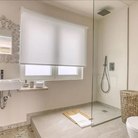 Sunny Luxury Loft,stunning Acropolis View, Jacuzzi