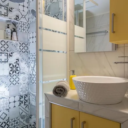 Stylish Modern In The Heart Of *