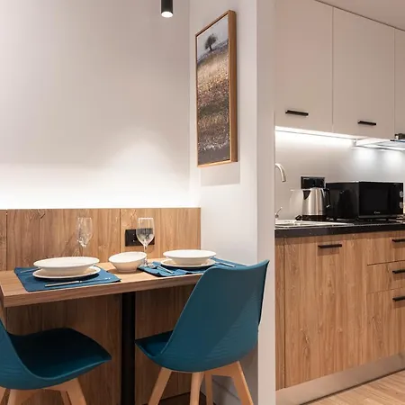 A&n Luxury - Akadimou Apartment
