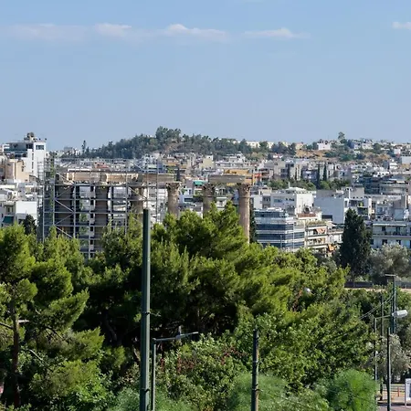 Lush Sapphire Steps From Acropolis & Plaka! Apartment Athens