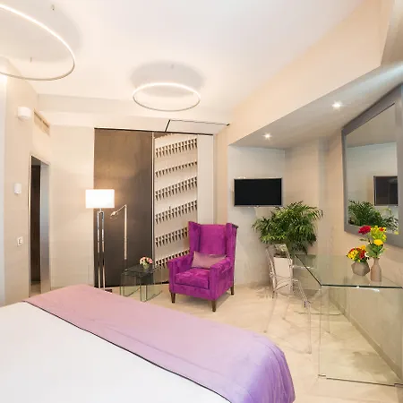 St George Lycabettus Lifestyle 5* Atene