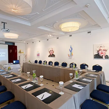 St George Lycabettus Lifestyle Hotel Atene