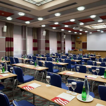 Crowne Plaza Centre By Ihg 5* Atenas