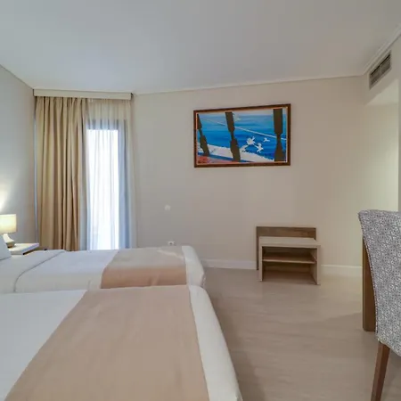 Palace Glyfada 4*