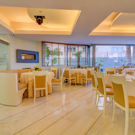 Palace Glyfada Hotel
