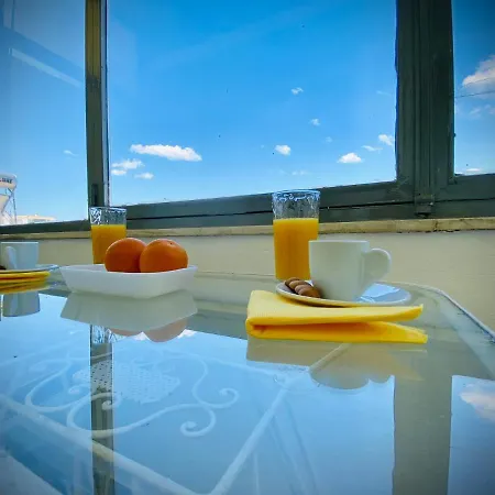 Lovely 50 Sq Penthouse & 25 Sq Balcony @ Glyfada Διαμέρισμα *