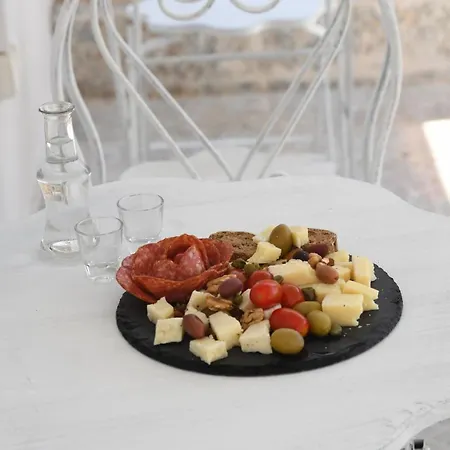 Neapolis 1897 Boutique Luxury