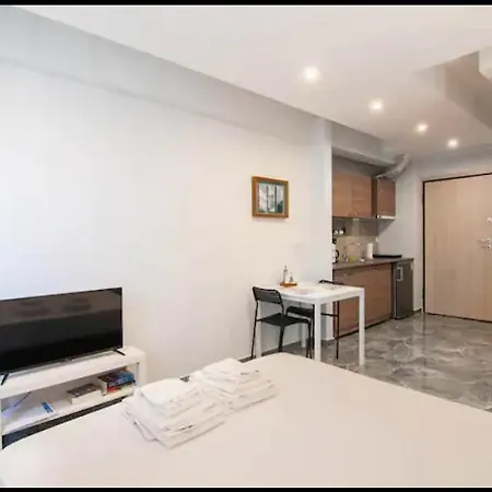 Cozy Studio, Center Apartment Athens