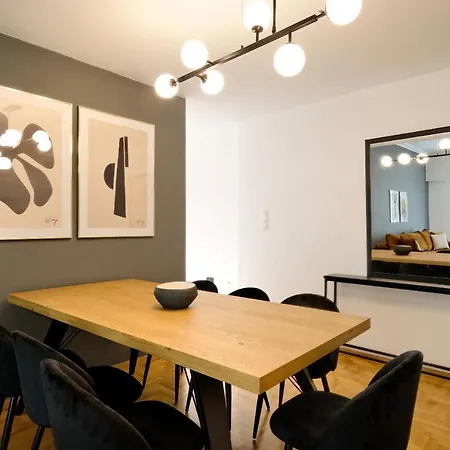 Elegant Big In Center With Balcony * Aten